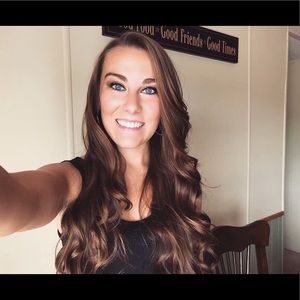 Meet your Posher, Amber